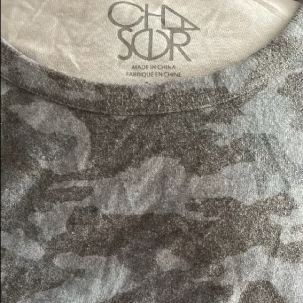 𝅺CHASER Gray Blue Camouflage Camo Top Sweatshirt Medium - Picture 4 of 9